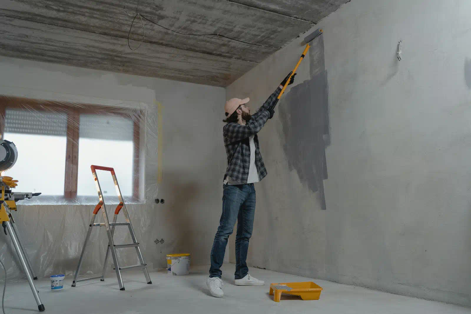 Signs to repaint home interior peeling wall Jacksonville